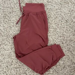 Athleta LINED Attitude Pant